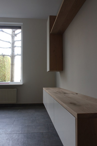 Hangend tv dressoir met kastje en plank 3